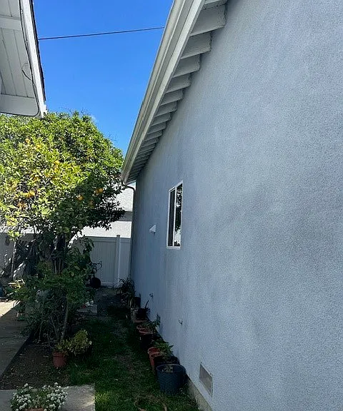 8214 Murietta Ave — Photo 9