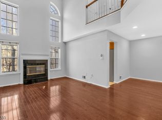 45 Washington Ct, Towaco, NJ 07082