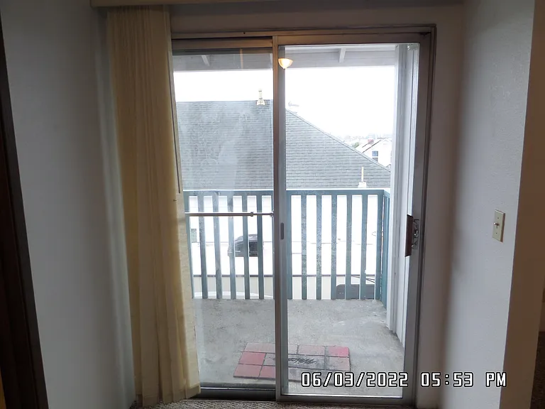 1456 A St — Photo 14