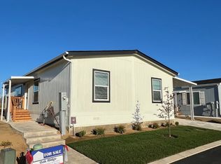 300 Luman Rd Unit 147, Phoenix, OR 97535