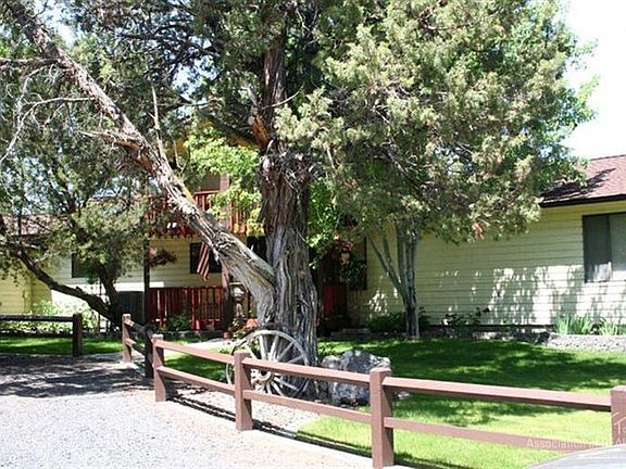 5th image of 6220 SE Crooked River Hwy