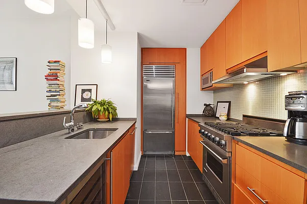 Sold by Corcoran | media 2