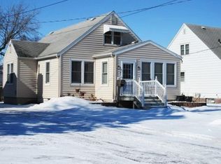 1107 W 6th St S, Newton, IA 50208