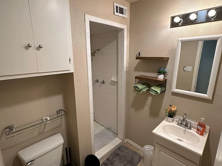 8006 Fall River Dr #1 — Photo 1