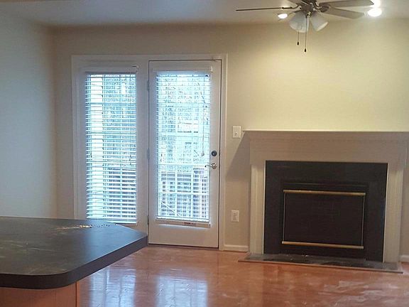 4th image of 7107 Finch Ln