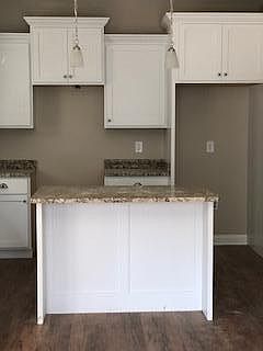 3rd image of 1871 Oakvale Dr #5