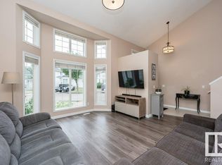 3380 28a Ave NW #82, Edmonton, AB T6T 1V4