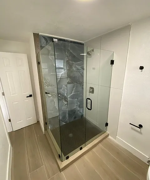 2328 Unity Ave #2 — Photo 5