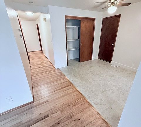 5th image of 113 NE 12th Ave