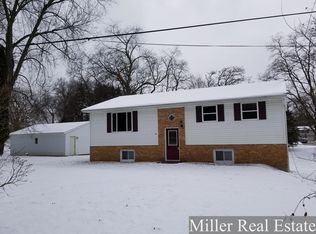 100 Tanner Lake Rd, Hastings, MI 49058