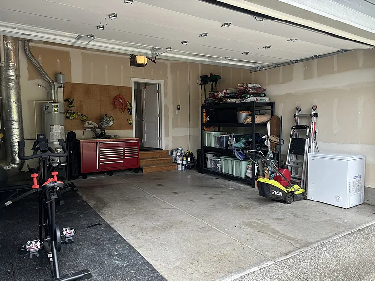 9373 Prairie Wind St SE — Photo 35