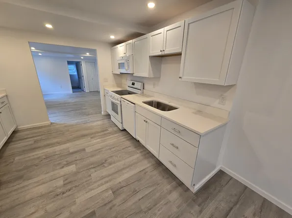 8 E Main St #1, Mc Graw, NY 13101