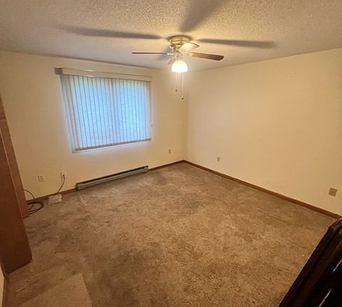 2nd image of 2175 Violet Cir #2