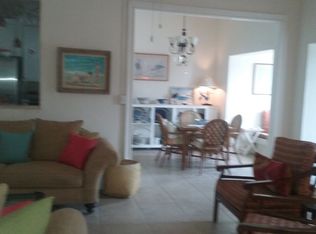 1143 Surf Rd, Riviera Beach, FL 33404