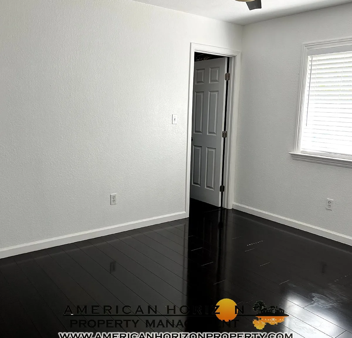 4 bed, 1292 sqft, $2,800 — Photo 3