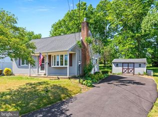 36 Indian Valley Ln, Telford, PA 18969