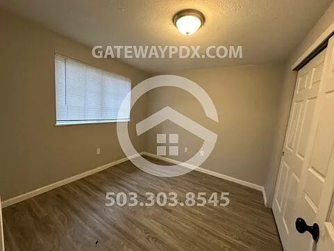 12810 SE Sherman St — Photo 10