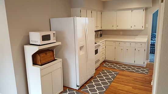 1st image of 732 W Otterman St