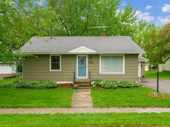 850 Charlotte St, Hammond, WI 54015