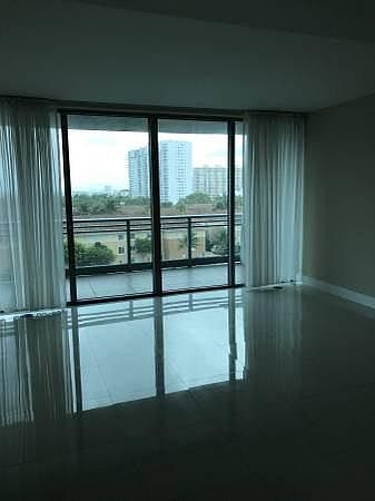 1st image of 2950 NE 188th St APT 405