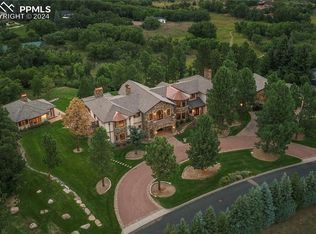 22 Crossland Rd, Colorado Springs, CO 80906