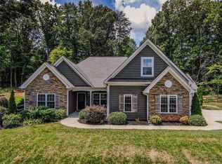 166 Patternote Rd, Mooresville, NC 28117