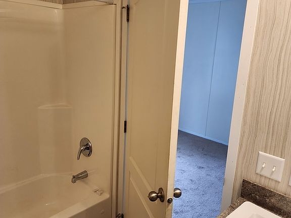 4th image of 3407 W Mount Hope Ave #A22