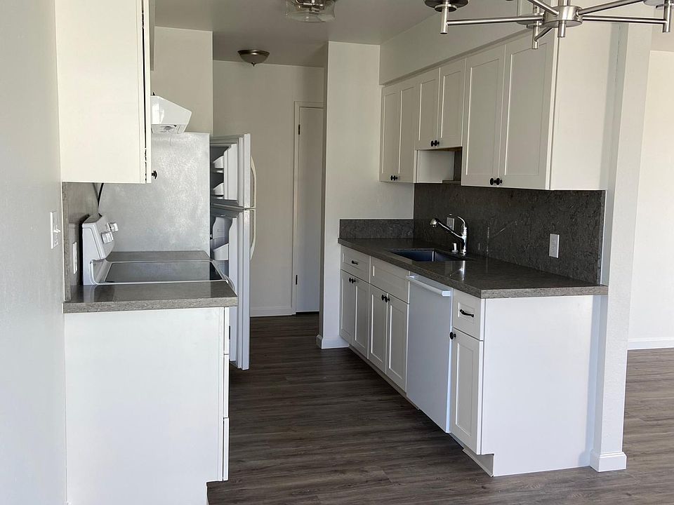 1st image of 467 Kelly Ave #H