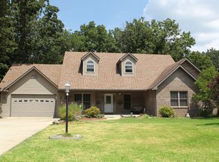 4408 Thatcher Rd, Alton, IL 62002