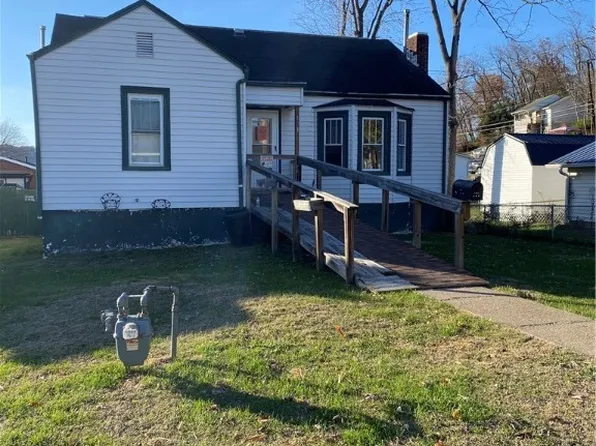 103 Bailes Dr, Nitro, WV 25143