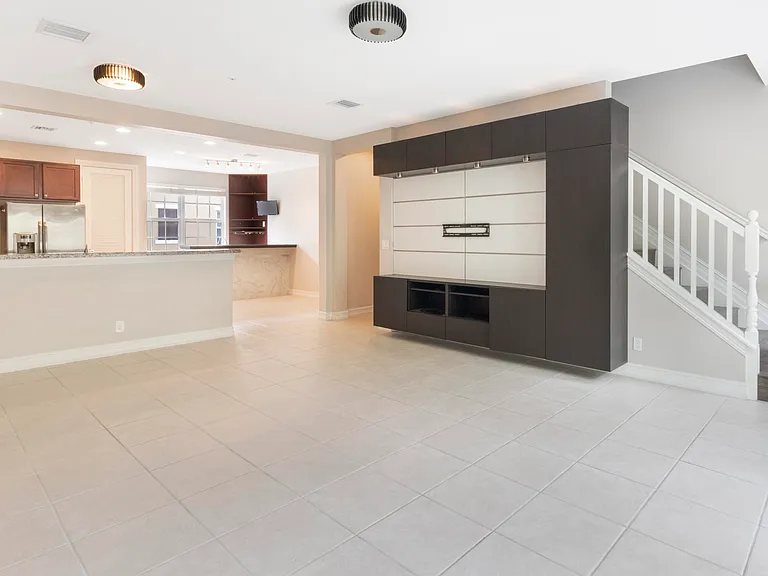 110 W Coda Cir — Photo 19