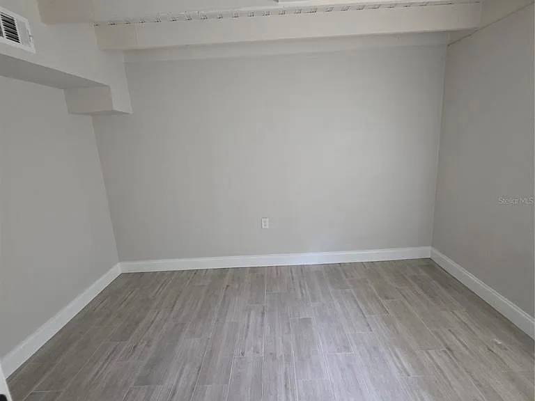 5101 Orange Ave N #B — Photo 8