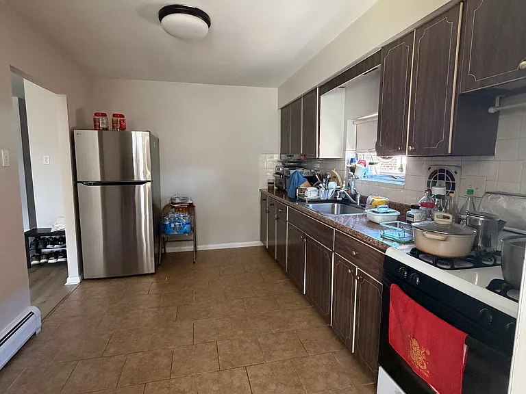 2243 Faunce St #2 — Photo 2