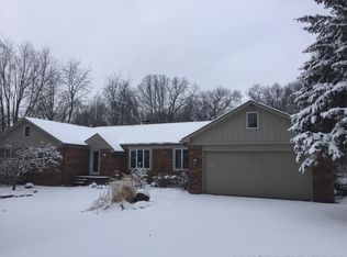 3580 Winterwood Dr, Howell, MI 48843