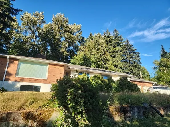 2316 Kelso Dr, Kelso, WA 98626