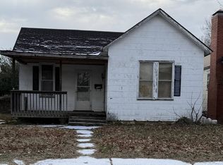 875 Jefferson Ave W, Huntington, WV 25704