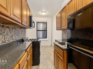 780 Pelham Pkwy S #9A, Bronx, NY 10462