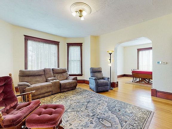 5th image of 1875 69th St