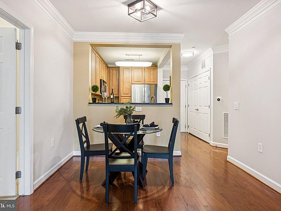 4th image of 2101 N Monroe St APT 107
