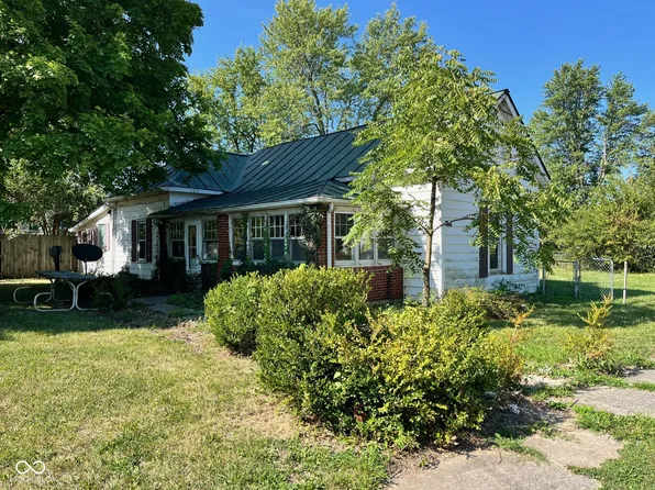 8109 E County Road 400 N, Muncie, IN 47303