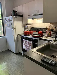 Rented by M.Grossman R.E. Management