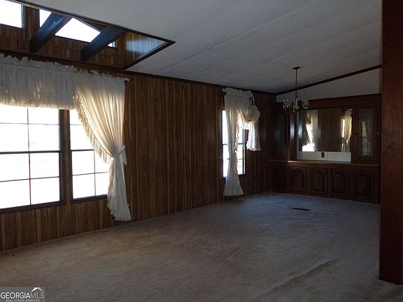 5th image of 2283 Wilton Threatt Rd