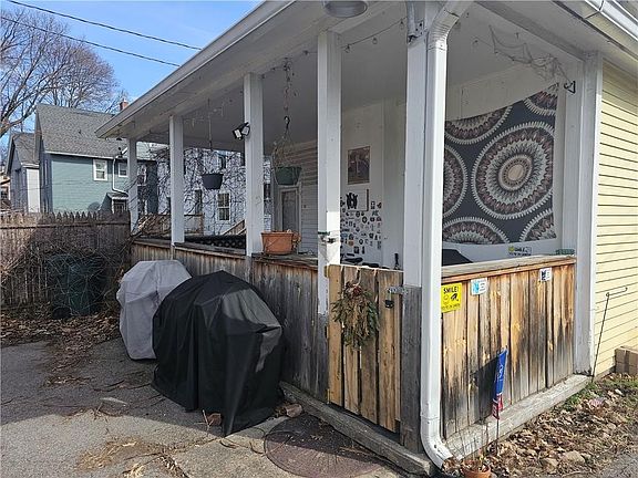 3rd image of 9 Rowley St #3