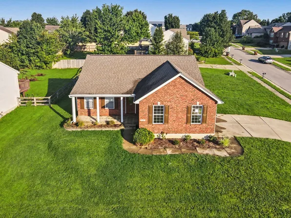 2747 Shamu Dr, Hebron, KY 41048