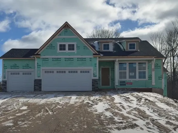 2358 Quarter Horse Dr NE, Cedar Springs, MI 49319