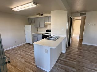 1230 Pioneer Ave #206, Turlock, CA 95380
