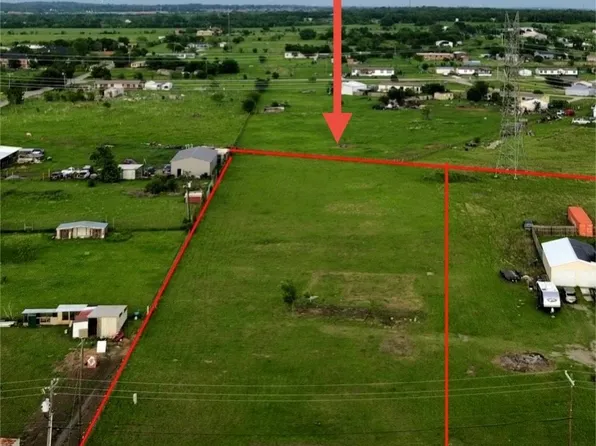 3205 Cobbler Ln, Joshua, TX 76058