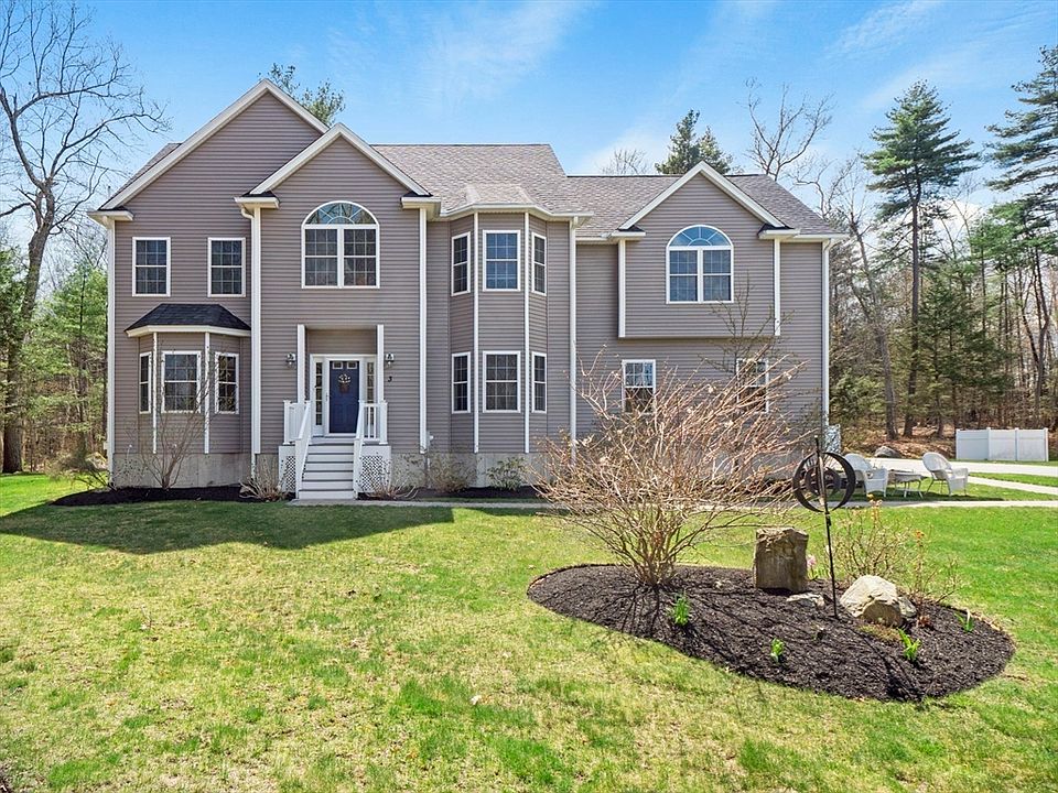 3 Ava Ln, Tyngsboro, MA 01879 | Zillow