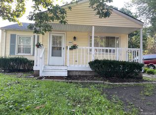 1809 S Christine, Westland, MI 48186