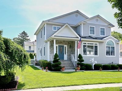 107 Forest Ave, Hawthorne, NJ, 07506